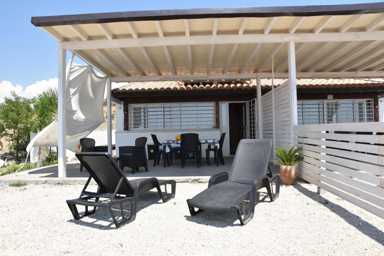 Casa Vacanze Abbacari 雷阿尔蒙特 外观 照片
