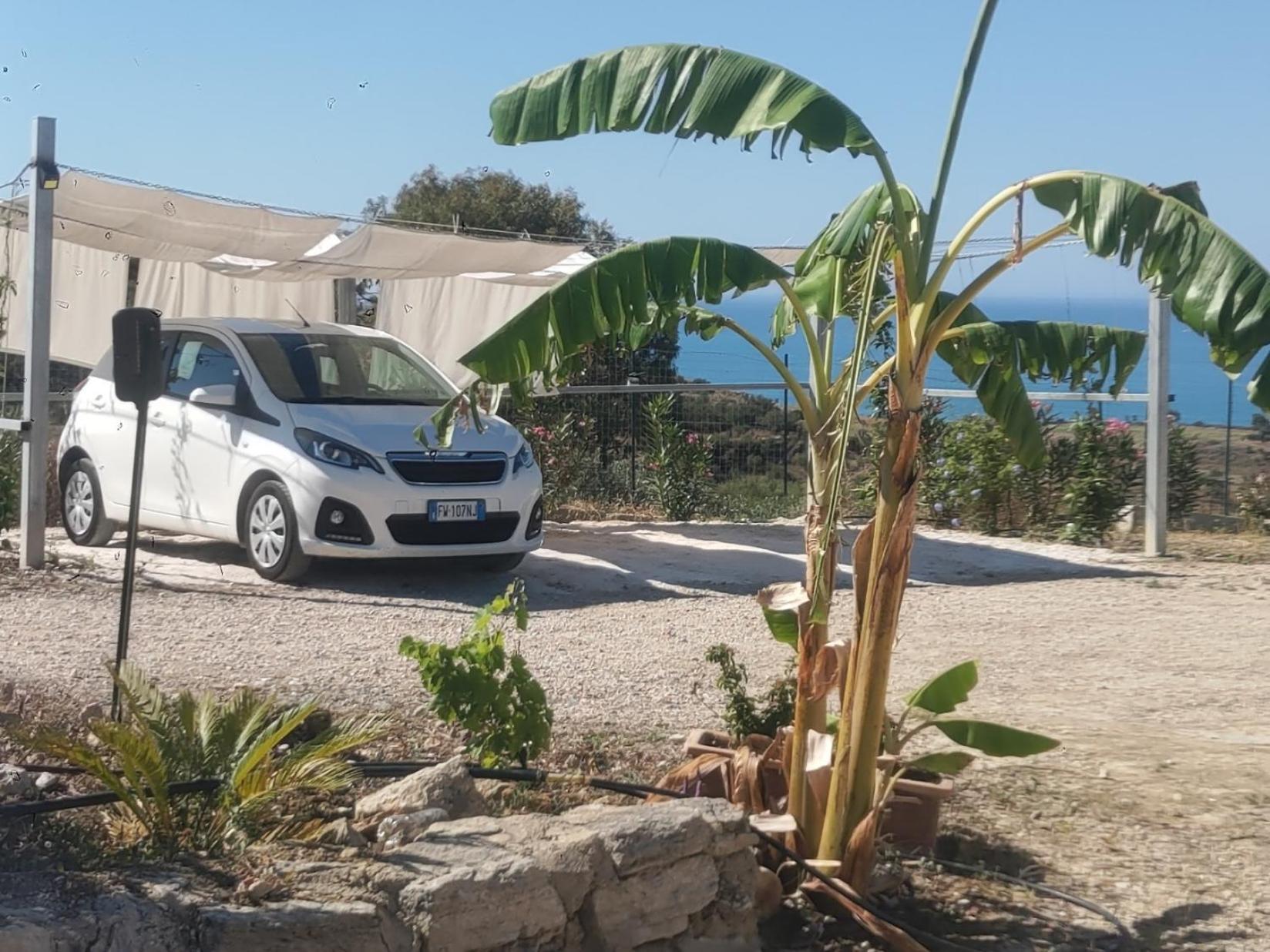 Casa Vacanze Abbacari 雷阿尔蒙特 外观 照片