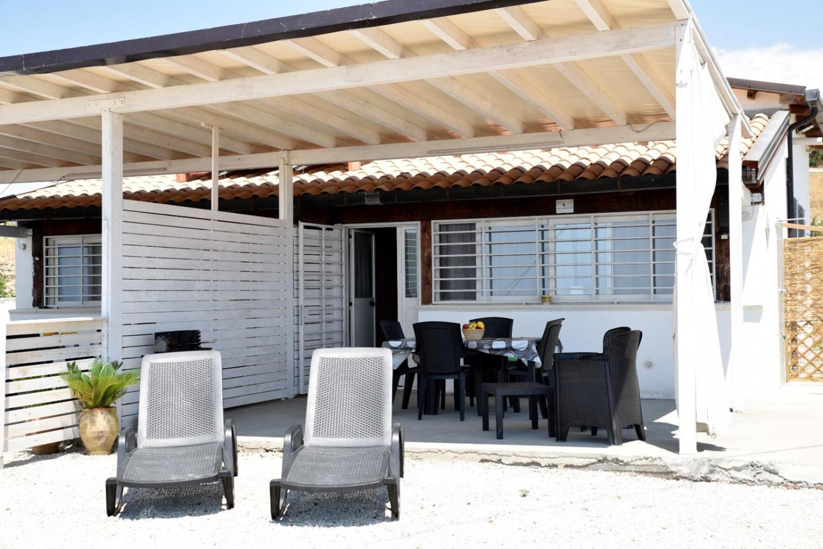 Casa Vacanze Abbacari 雷阿尔蒙特 客房 照片